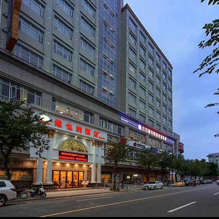 Vienna Hotel Zhongshan Xiaolan Exterior foto